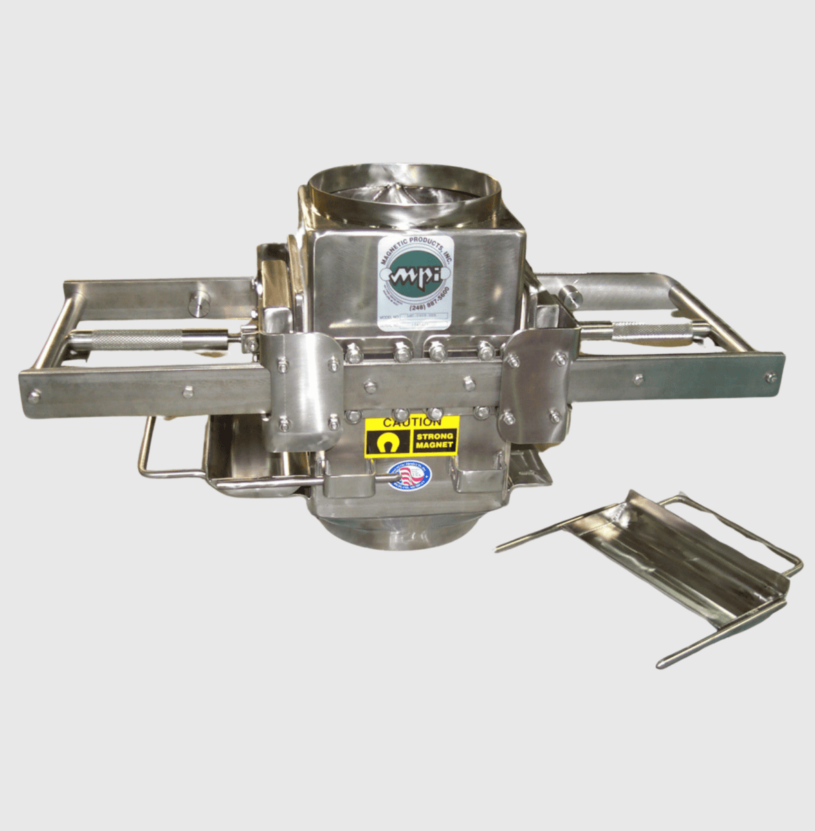 Chute Magnet Designed for Linear Installation