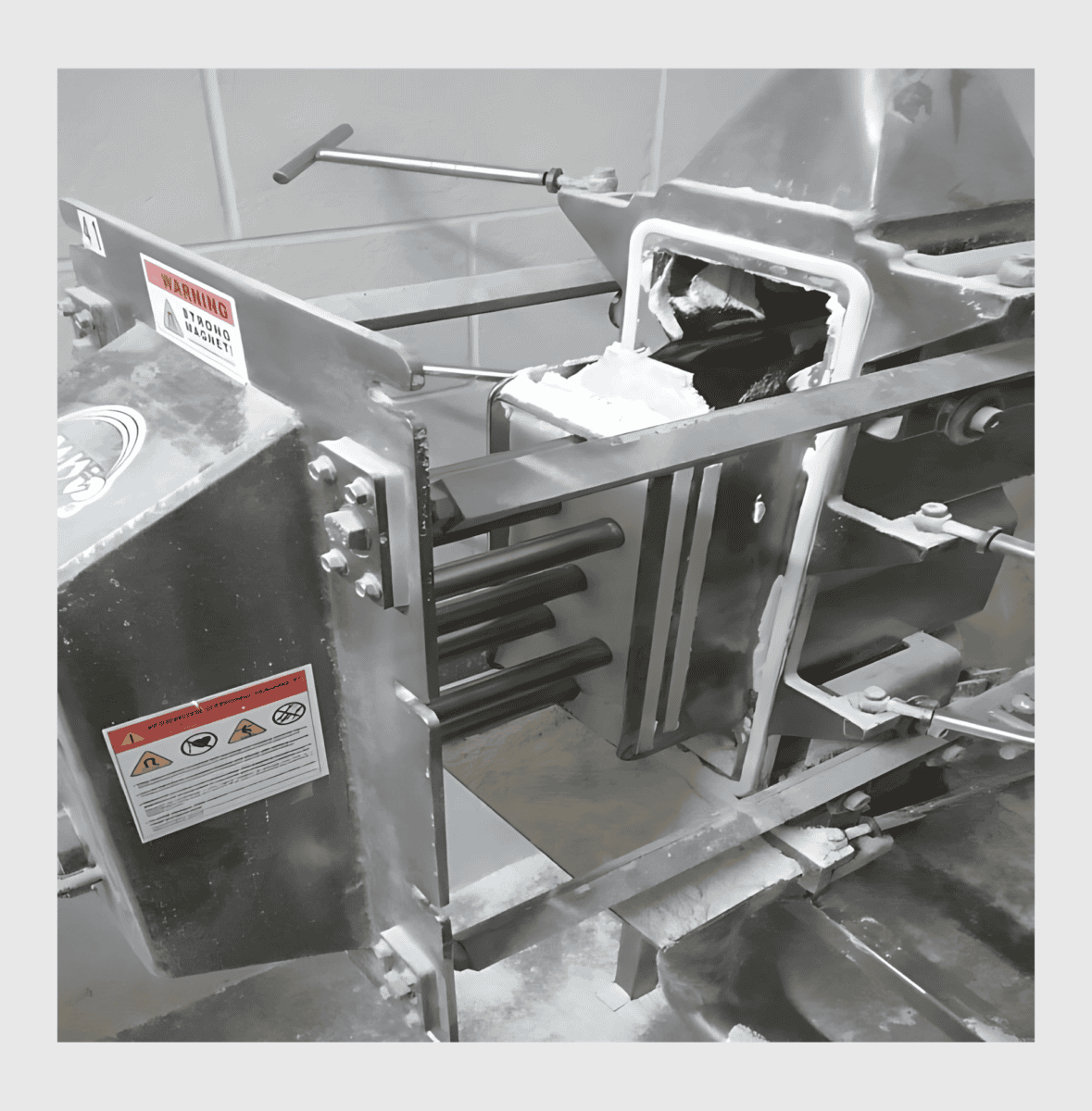 Quick-Clean Inline Pneumatic Drawer Magnet Used in Nutraceuticals Powder Handling