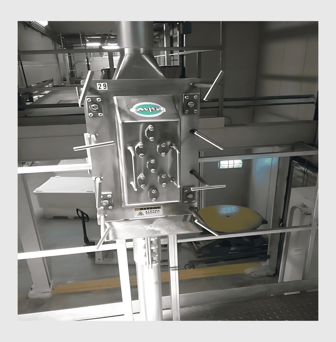 Resin and Pellet Conveying Quick-Clean Inline Pneumatic Drawer Magnet Application