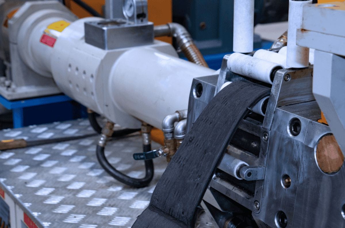 Molded and Extruded Plastics Industry
