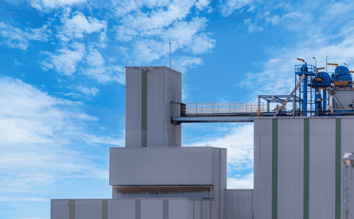 Magnetic Separation Solutions in the Feed, Grain, and Milling Industries